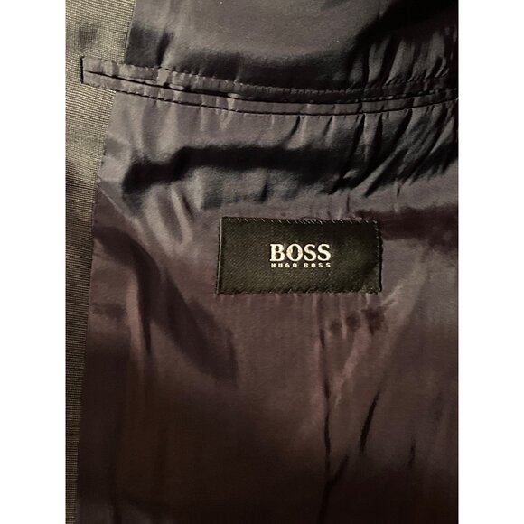 Hugo Boss Mens 2-Piece Suit Size 38R Made In USA - Picture 13 of 16